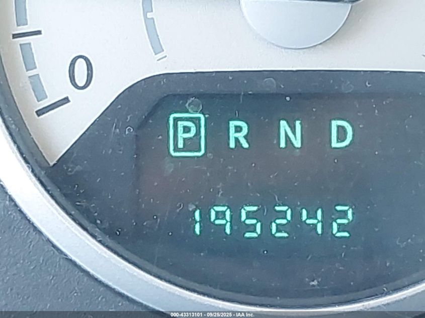 2008 Chrysler Town & Country Touring VIN: 2A8HR54P28R623613 Lot: 43313101