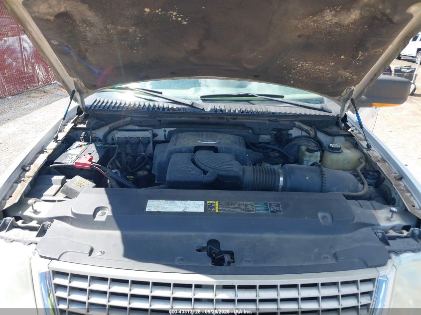 2004 Ford Expedition Eddie Bauer VIN: 1FMPU18L44LB76993 Lot: 43313128