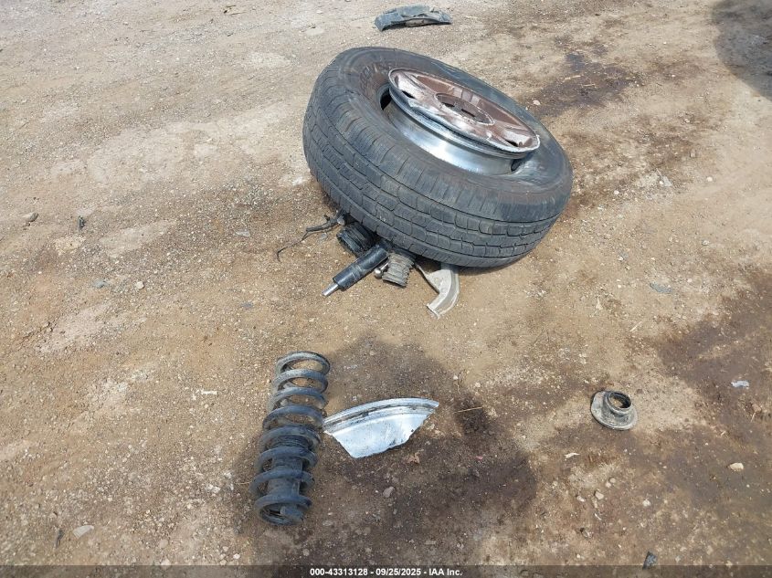 2004 Ford Expedition Eddie Bauer VIN: 1FMPU18L44LB76993 Lot: 43313128