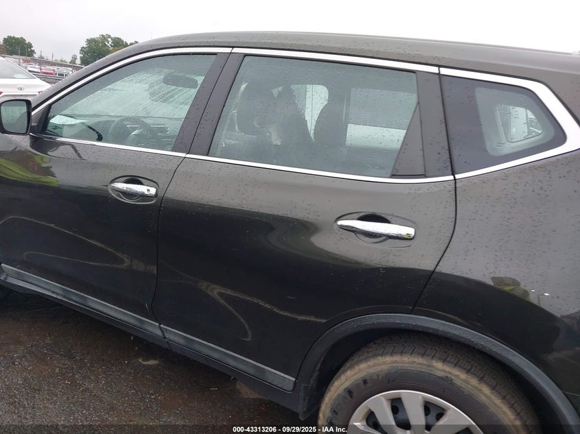 2015 NISSAN ROGUE S/SL/SV - 5N1AT2MT5FC870986