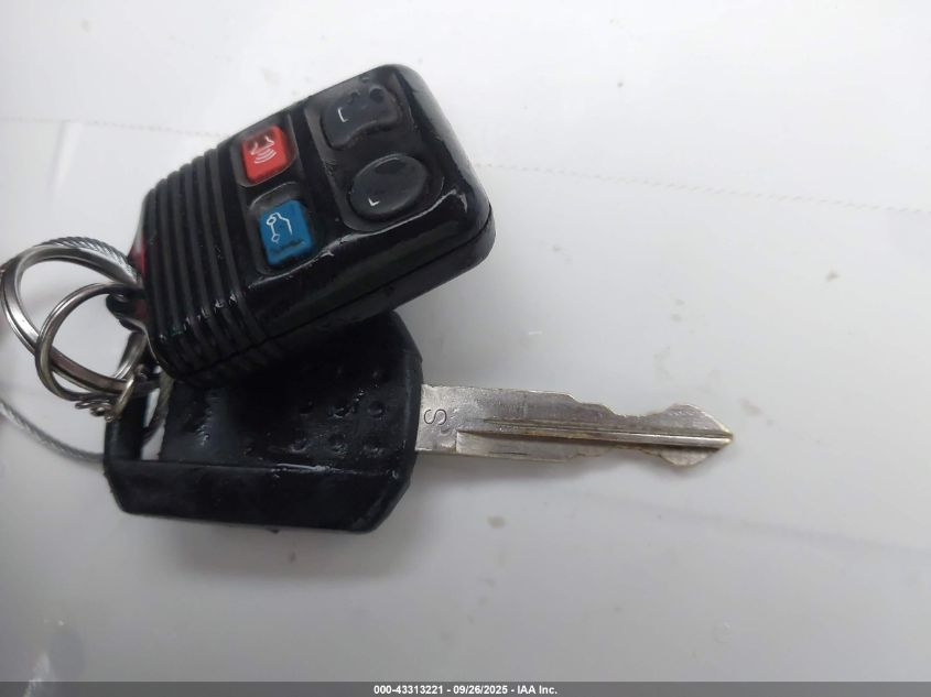 2005 Mercury Mountaineer VIN: 4M2DU86W05UJ08435 Lot: 43313221