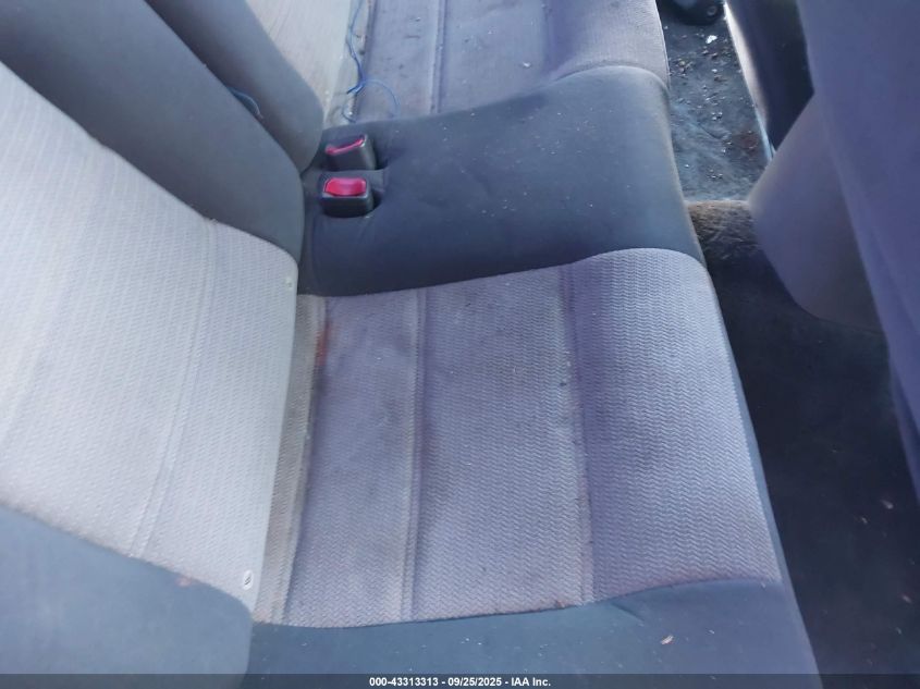 2004 Ford Mustang VIN: 1FAFP40474F115705 Lot: 43313313