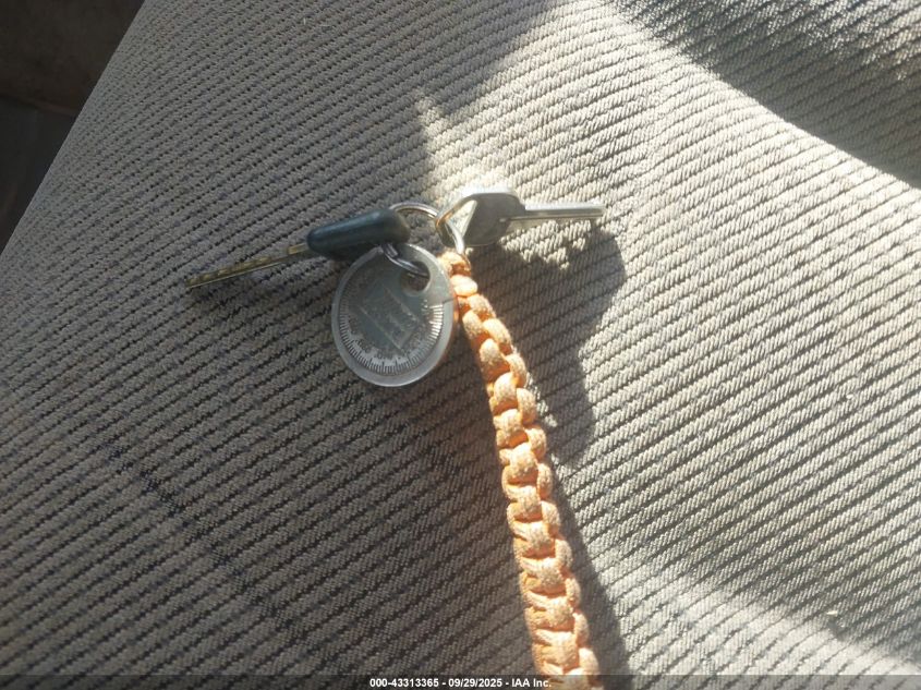 1995 GMC Sierra C1500 VIN: 2GTEC19K2S1553540 Lot: 43313365