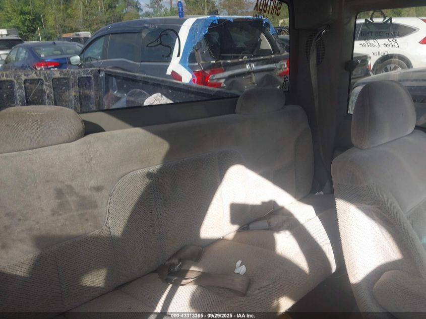 1995 GMC Sierra C1500 VIN: 2GTEC19K2S1553540 Lot: 43313365