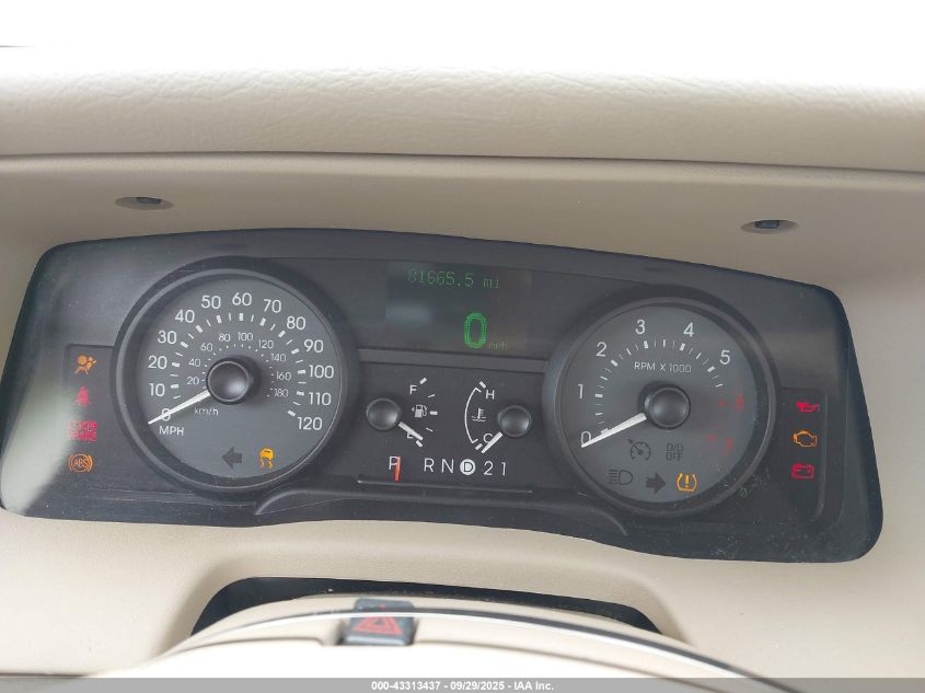 2000 Mercury Grand Marquis Ls VIN: 2MEFM75W2YX664493 Lot: 43313437