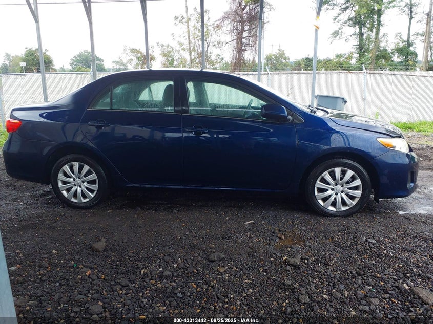 2013 TOYOTA COROLLA LE - 2T1BU4EE8DC071998