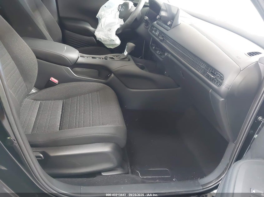 2025 HONDA HR-V 2WD LX - 3CZRZ1H30SM737050