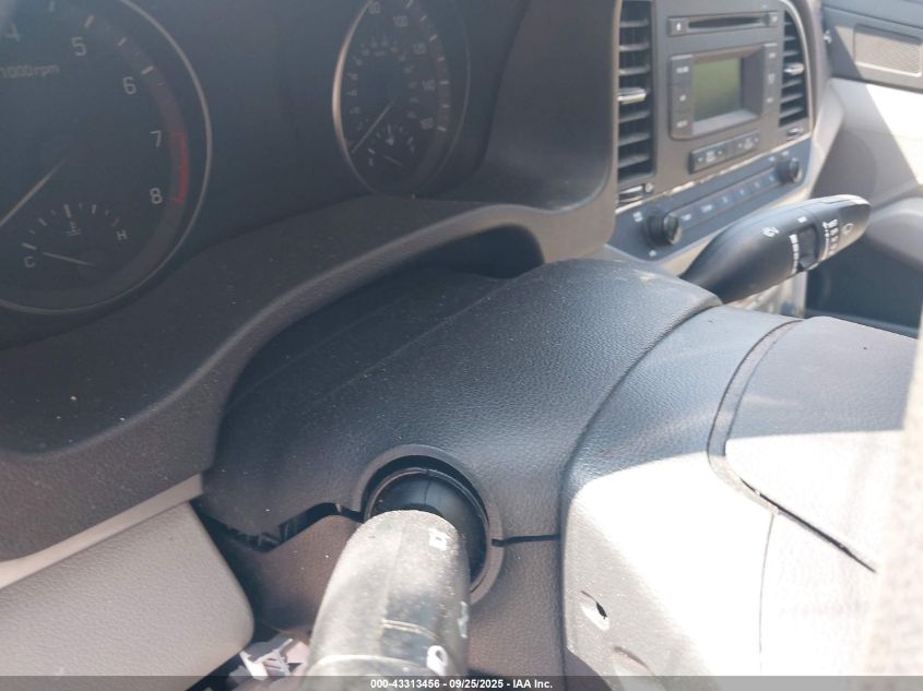 2017 Hyundai Elantra Se VIN: 5NPD74LF2HH208285 Lot: 43313456