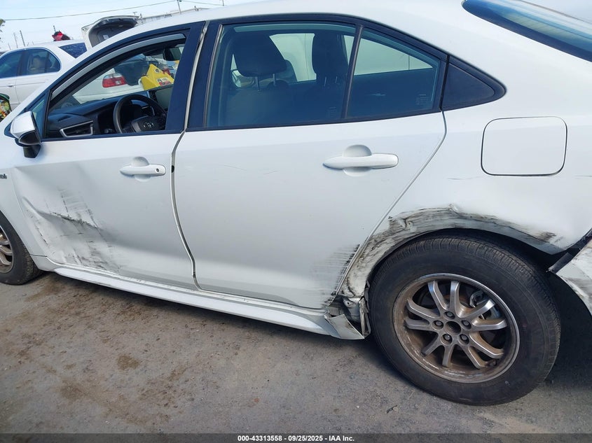 2020 TOYOTA COROLLA HYBRID LE - JTDEBRBE3LJ024658