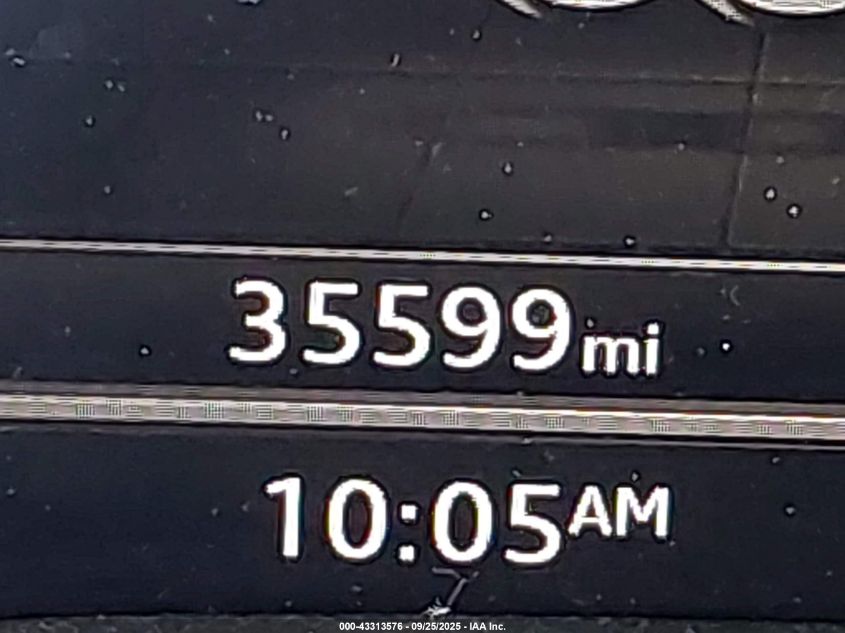 2017 Audi A4 2.0T Premium VIN: WAUENAF49HN023148 Lot: 43313576