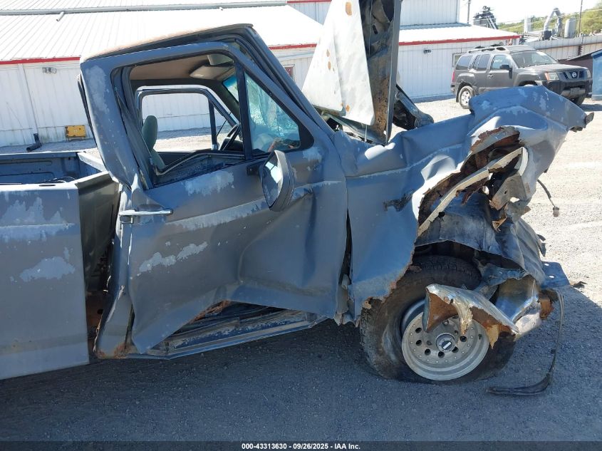 1992 Ford F150 VIN: 1FTEF14Y7NPA36812 Lot: 43313630