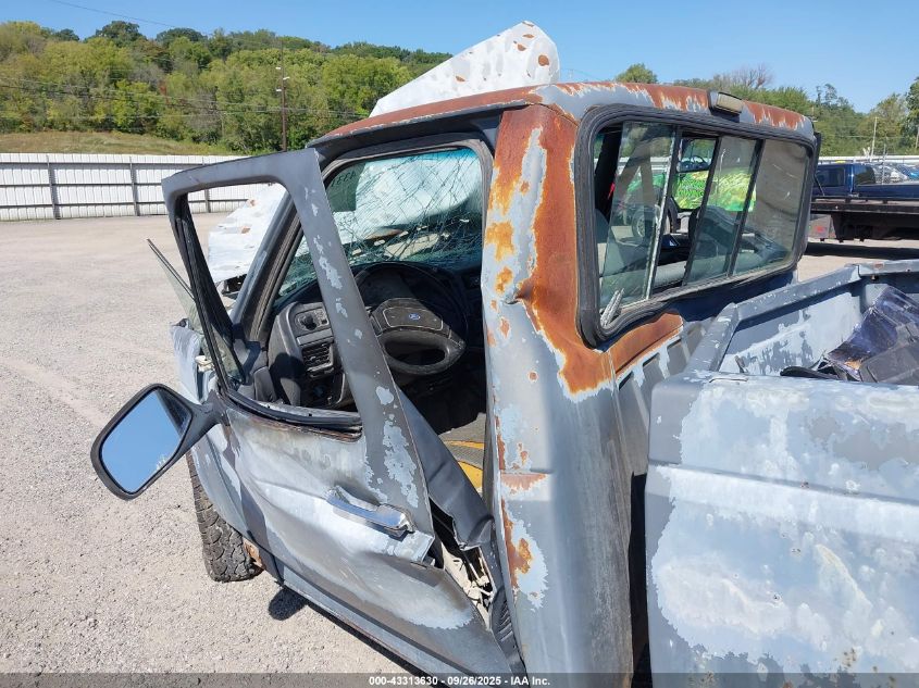 1992 Ford F150 VIN: 1FTEF14Y7NPA36812 Lot: 43313630