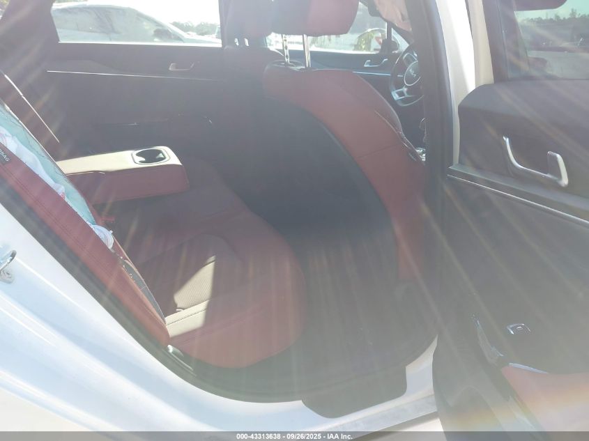 2025 Kia K5 Gt-Line VIN: KNAG64J75S5289458 Lot: 43313638