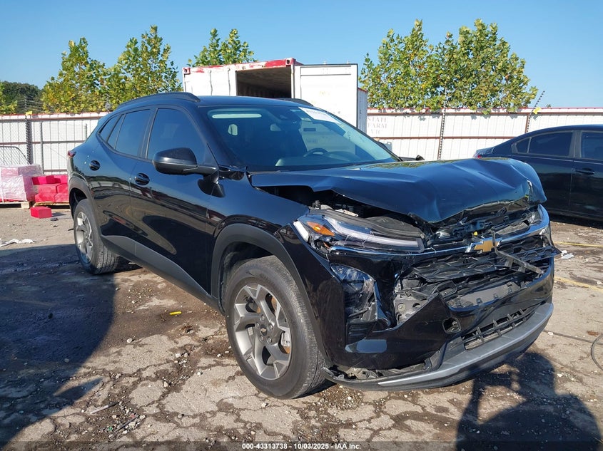 CHEVROLET TRAX FWD LT