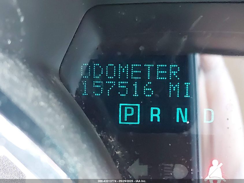 2017 Chevrolet Traverse 2Lt VIN: 1GNKVHKD1HJ163696 Lot: 43313774