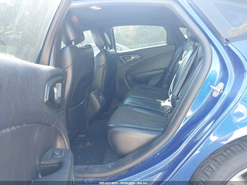 2015 Chrysler 200 S VIN: 1C3CCCDG4FN678523 Lot: 43313833