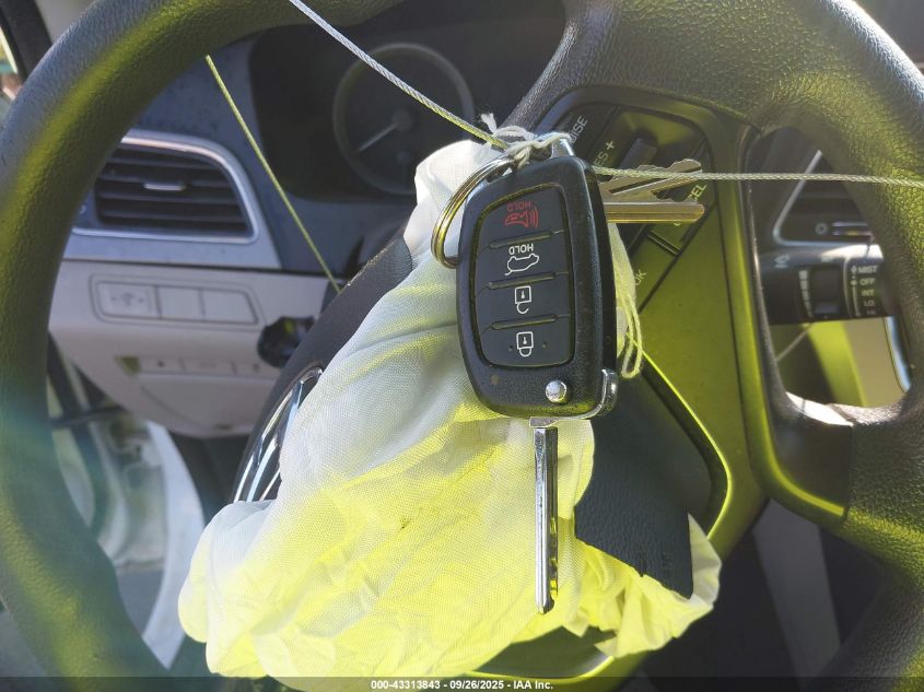 2016 Hyundai Sonata Se VIN: 5NPE24AF2GH339060 Lot: 43313843