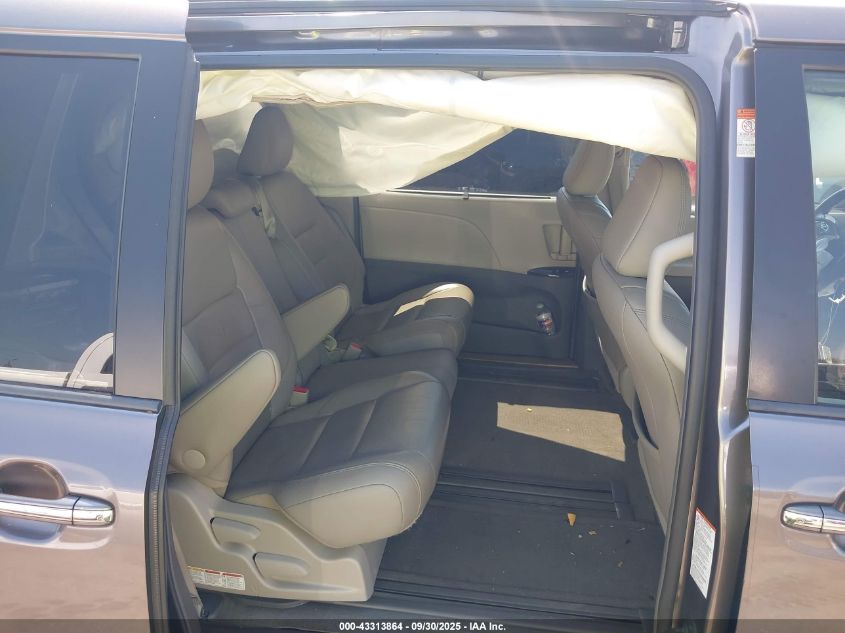 2015 Toyota Sienna Xle 8 Passenger VIN: 5TDYK3DC1FS661805 Lot: 43313864