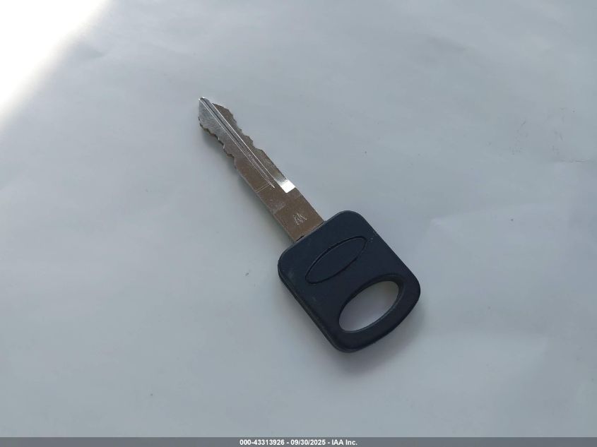 2005 Ford F-250 Xl/Xlt VIN: 1FTNF20515EC71137 Lot: 43313926