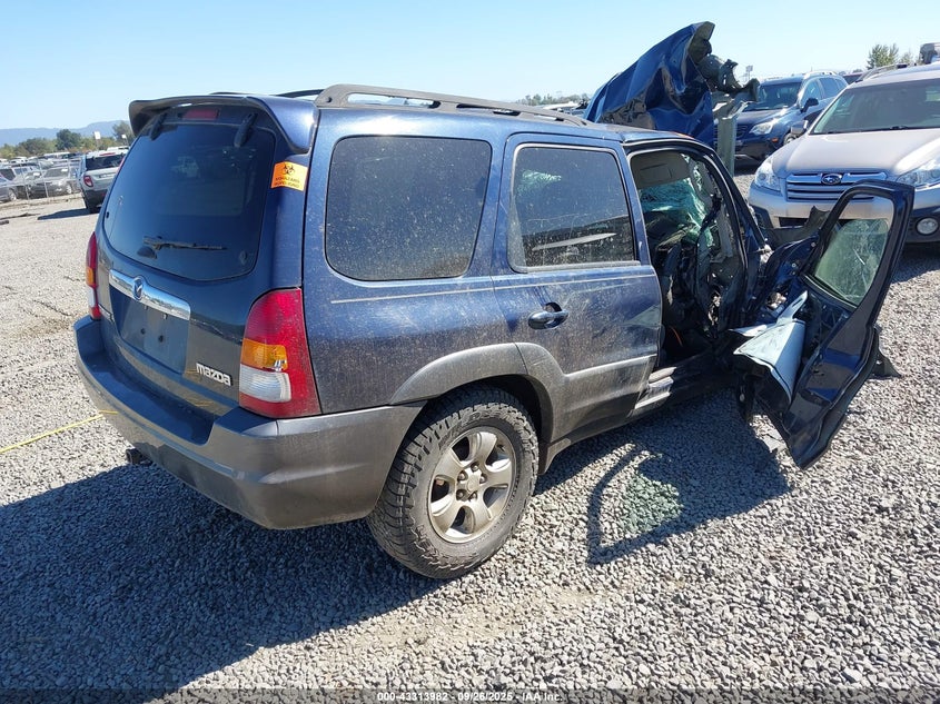 4F2YZ94194KM31866 2004 MAZDA TRIBUTE photo no. 4