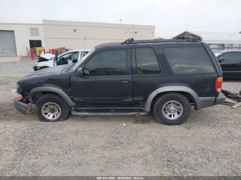 2000 Ford Explorer Sport VIN: 1FMYU60E0YUA32680 Lot: 43313986