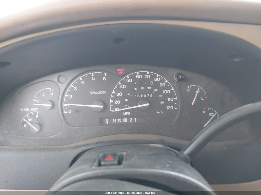 2000 Ford Explorer Sport VIN: 1FMYU60E0YUA32680 Lot: 43313986