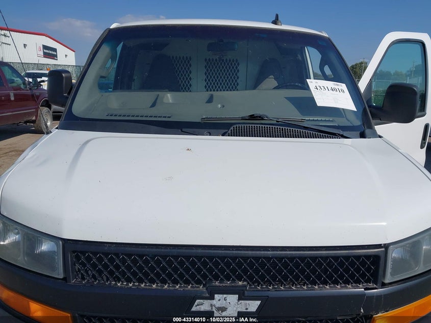 2018 CHEVROLET EXPRESS 2500 WORK VAN - 1GCWGAFP2J1323221