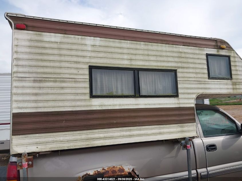 2000 Chevrolet Silverado 1500 VIN: 1GCEC14V5YE278481 Lot: 43314021