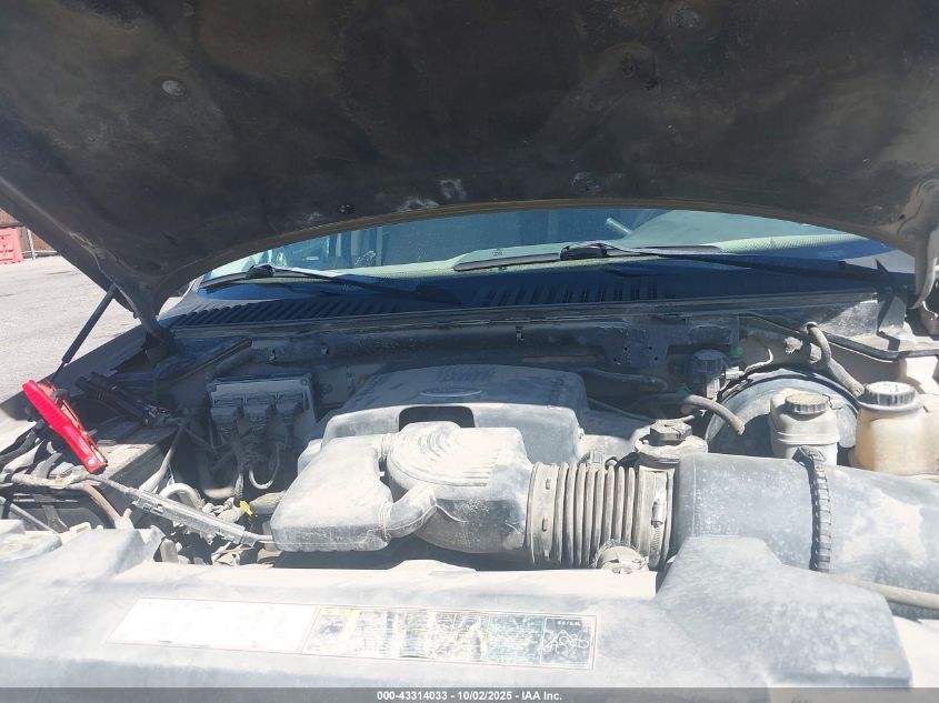 2004 Ford Expedition Nbx/Xlt VIN: 1FMPU16L14LA19358 Lot: 43314033