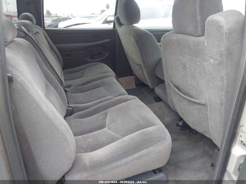 2004 Chevrolet Silverado 1500 Ls VIN: 2GCEC13T641418209 Lot: 43314054