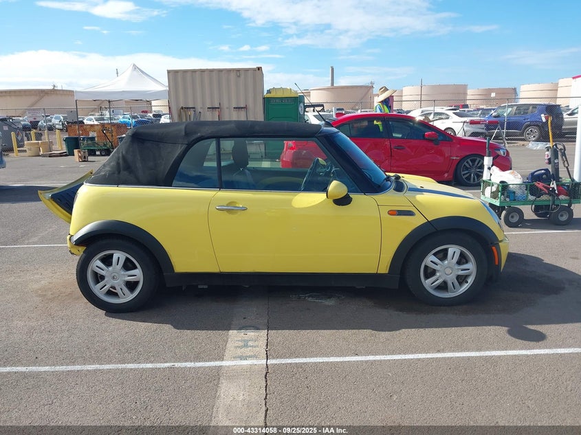 2006 Mini Cooper VIN: WMWRF33556TG14760 Lot: 43314058