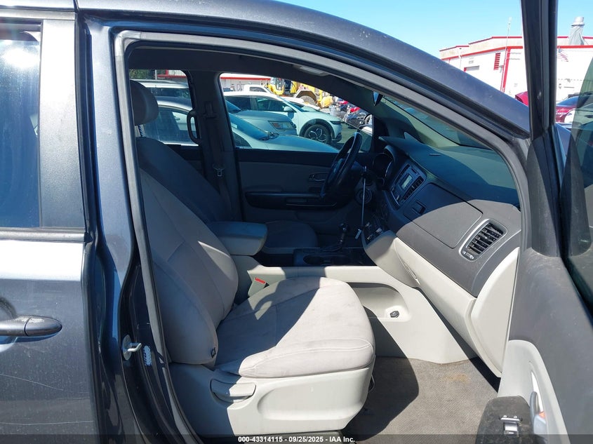 2016 KIA SEDONA LX - KNDMB5C11G6114299