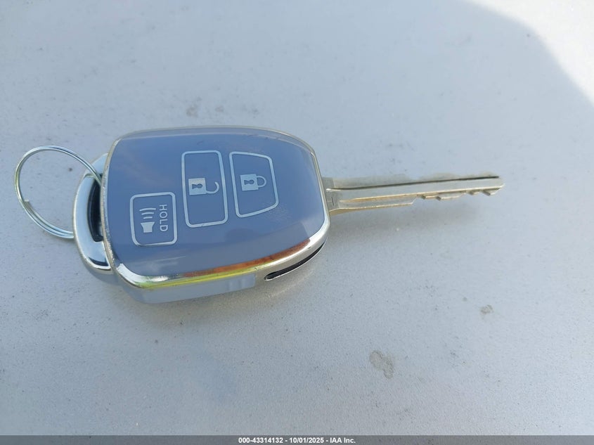 2014 Toyota Rav4 Xle VIN: 2T3RFREV7EW198643 Lot: 43314132