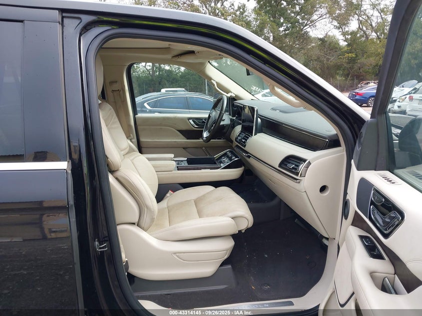 2020 LINCOLN NAVIGATOR RESERVE L - 5LMJJ3KT3LEL07527