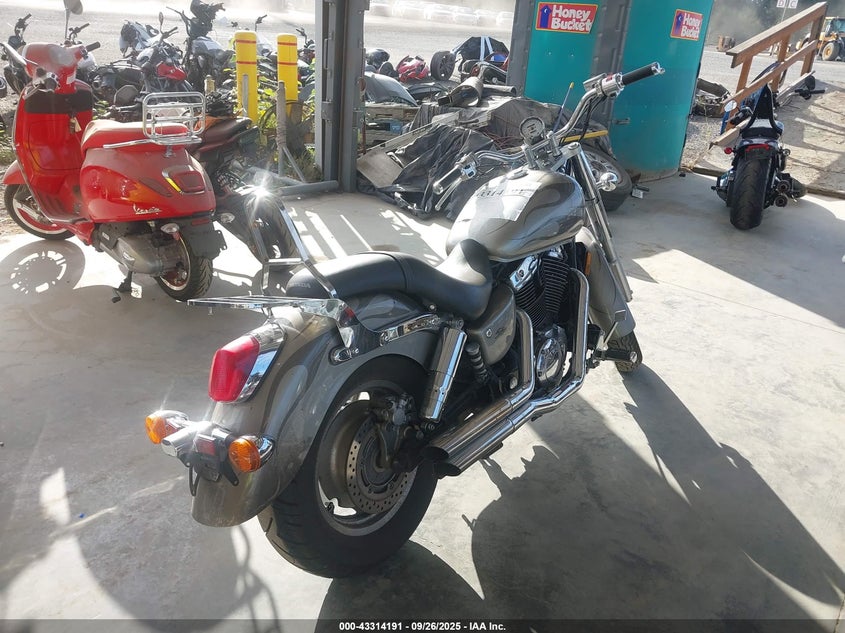 1HFSC43022A203445 2002 HONDA VT photo no. 4
