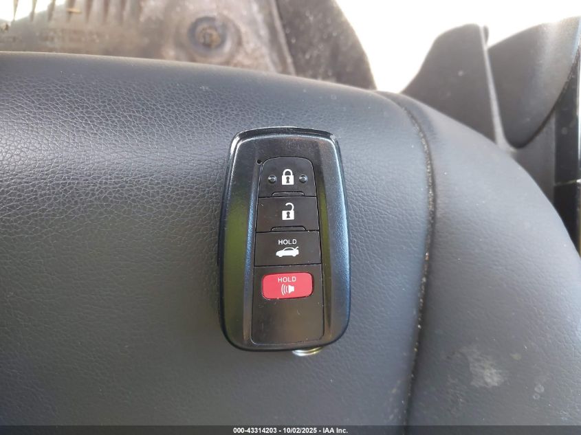 2021 Toyota Corolla Xle VIN: 5YFFPMAE3MP165835 Lot: 43314203