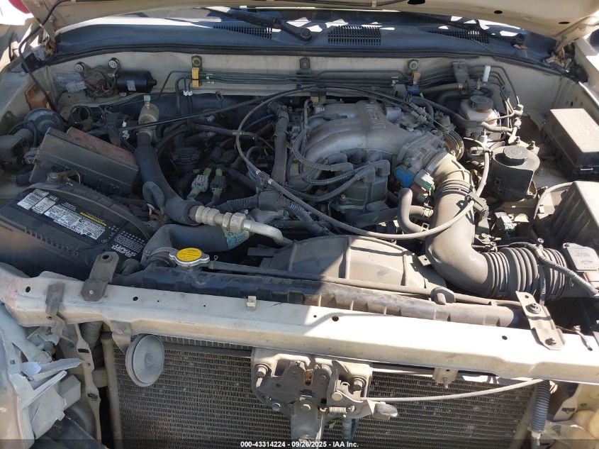 2000 Nissan Pathfinder Le/Se/Xe VIN: JN8AR07Y2YW398685 Lot: 43314224