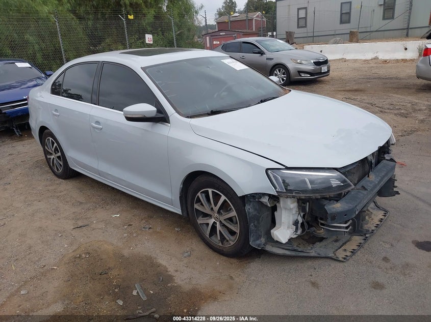 2017 VOLKSWAGEN JETTA 1.4T SE - 3VWDB7AJ4HM380817