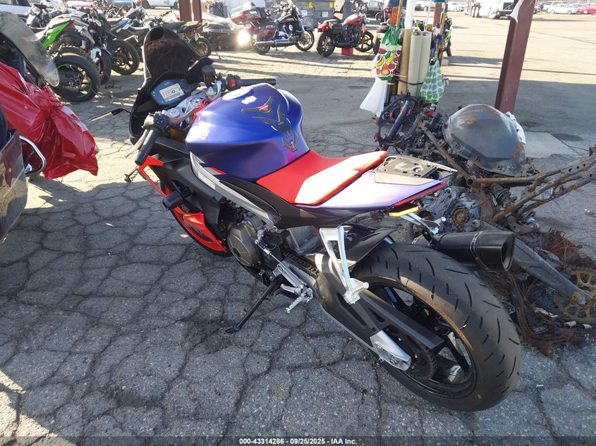 2021 Aprilia Rs 660 red null gasoline ZD4KSUA06MS000737 photo #4