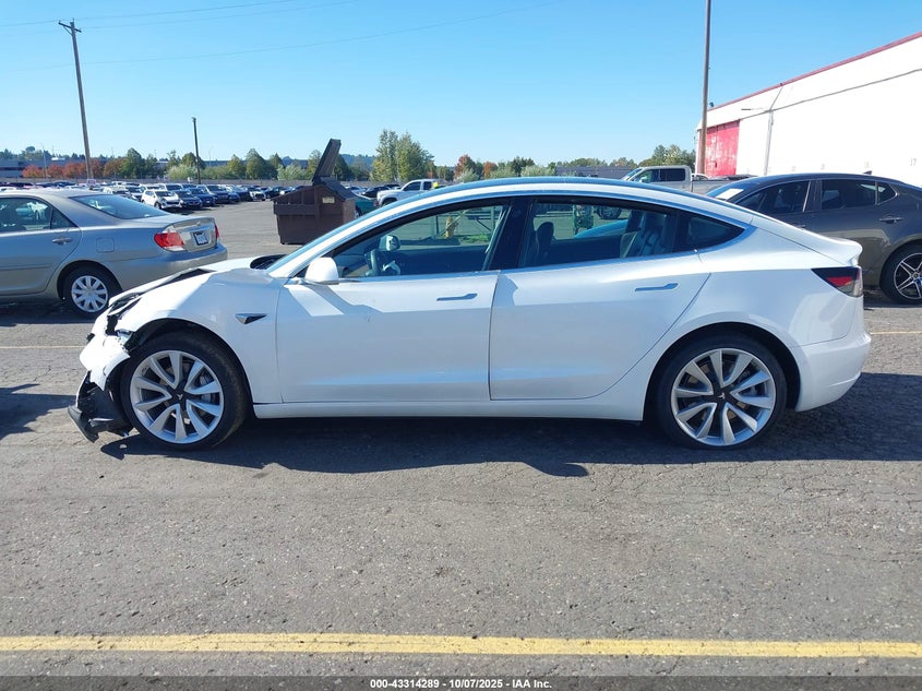 2020 Tesla Model 3 Standard Range Plus Rear-Wheel Drive/Standard Range Rear-Wheel Drive VIN: 5YJ3E1EA0LF709197 Lot: 43314289