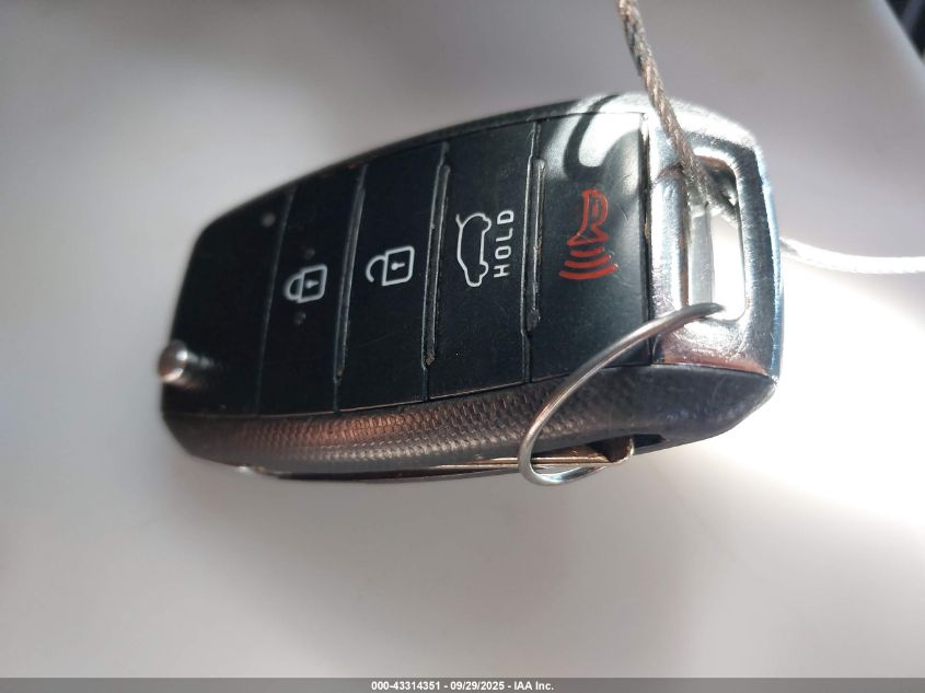 2019 Kia Soul + VIN: KNDJP3A52K7668565 Lot: 43314351