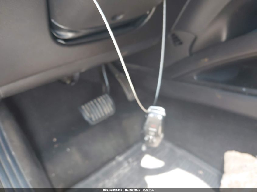 2014 Lincoln Mkz VIN: 3LN6L2GK4ER822582 Lot: 43314410