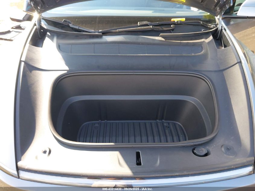 2026 Tesla Model Y Long Range Dual Motor All-Wheel Drive/Long Range Launch Series VIN: 7SAYGDEE5TF334298 Lot: 43314430