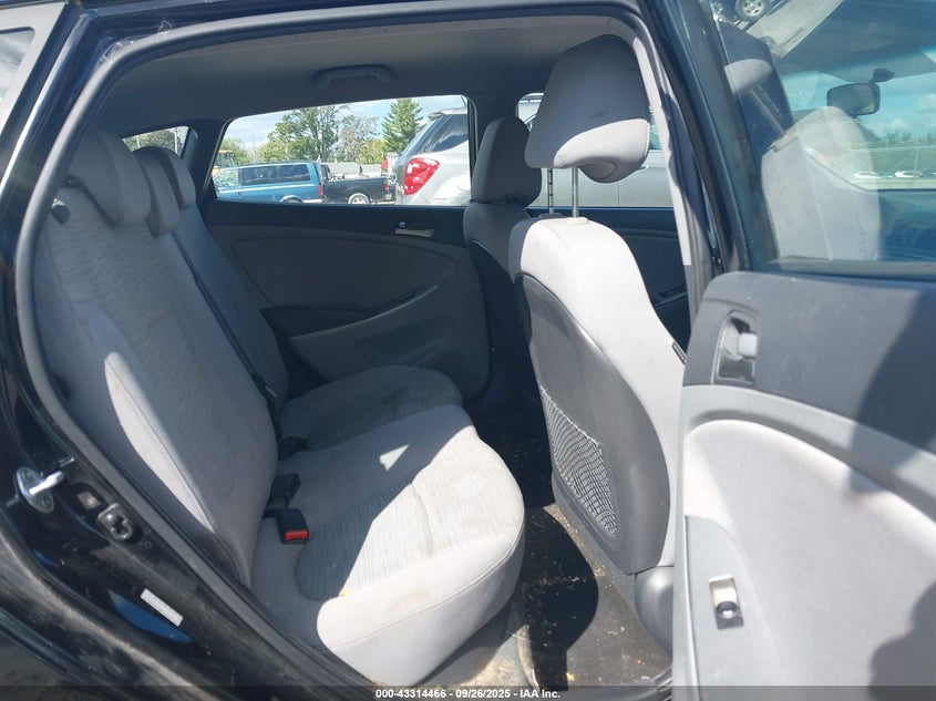 2017 HYUNDAI ACCENT SE - KMHCT5AEXHU321300