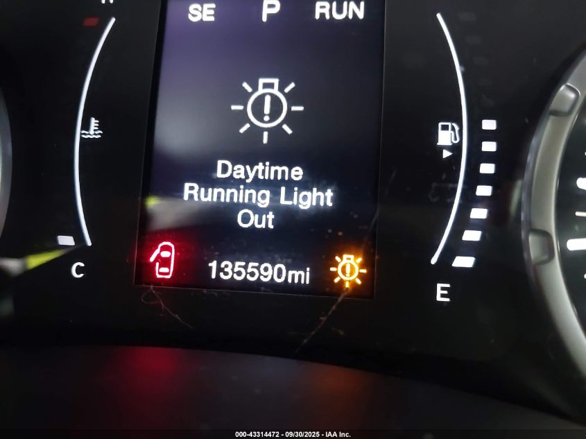 2017 Jeep Renegade Latitude 4X4 VIN: ZACCJBBB8HPG40726 Lot: 43314472