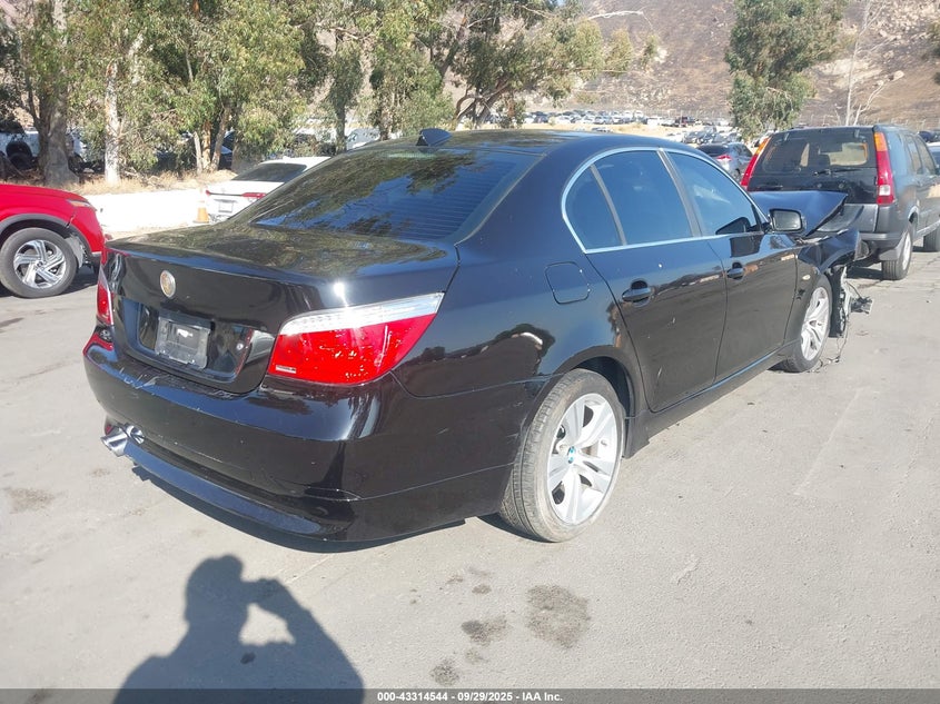 2009 BMW 528I