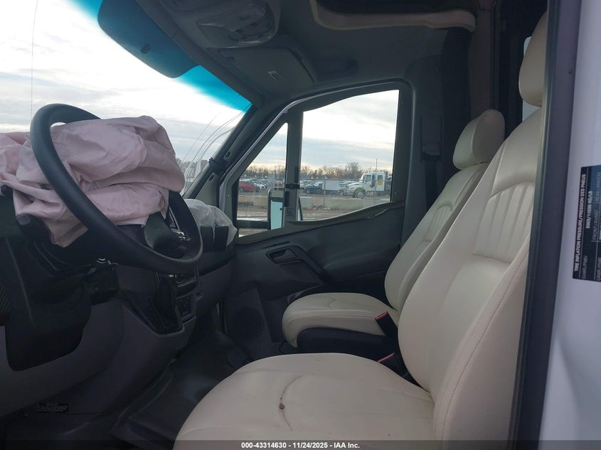 2014 Mercedes-Benz Sprinter 3500 VIN: WDAPF4CC8E9565757 Lot: 43314630