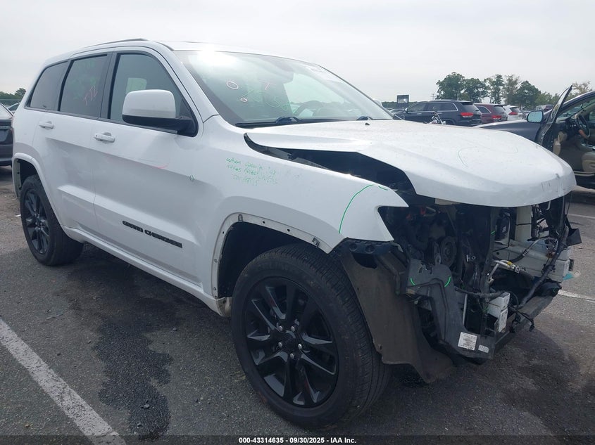 JEEP GRAND CHEROKEE ALTITUDE 4X4