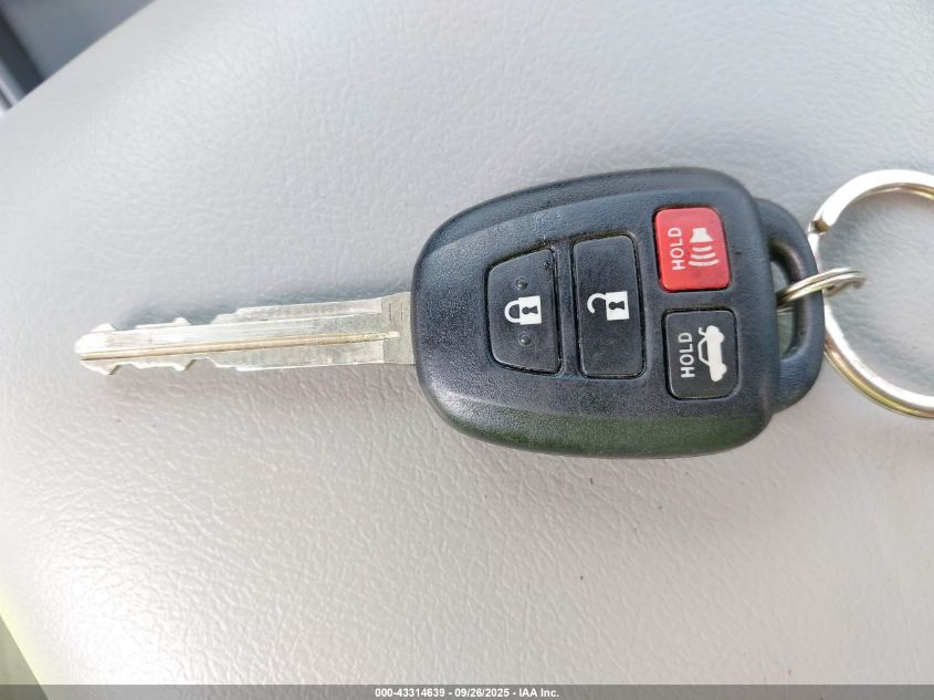 2016 Toyota Camry Le VIN: 4T1BF1FK0GU506495 Lot: 43314639