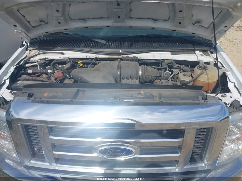 2017 Ford E-450 Cutaway VIN: 1FDXE4FS8HDC61151 Lot: 43314643